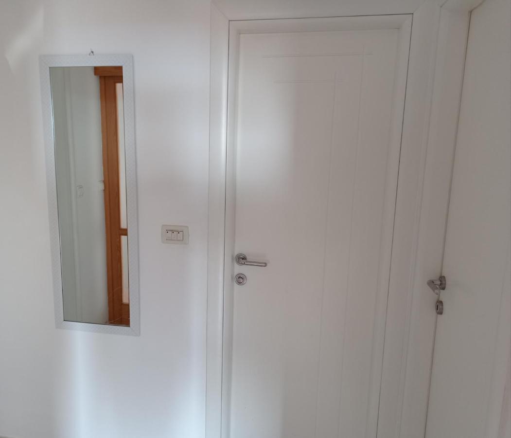Apartment Matej Стобрек Экстерьер фото