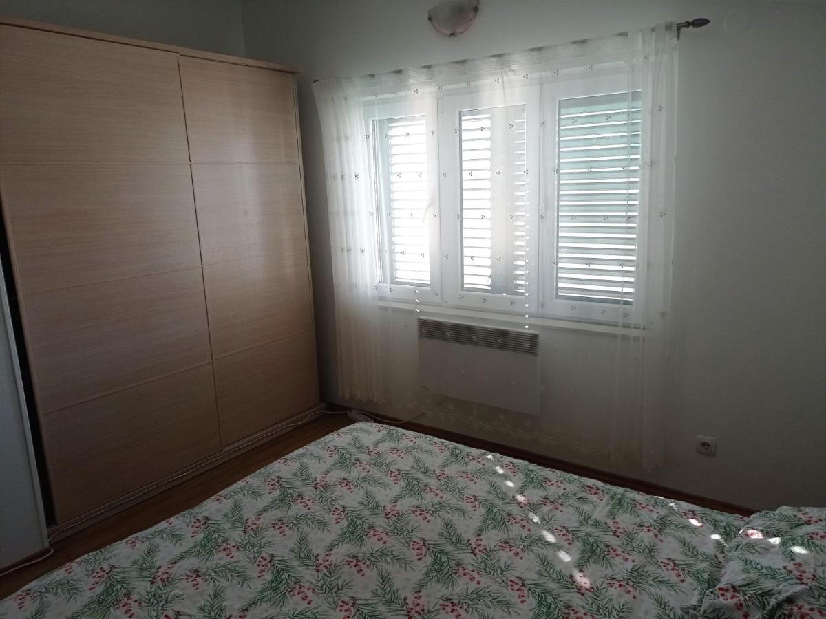 Apartment Matej Стобрек Экстерьер фото